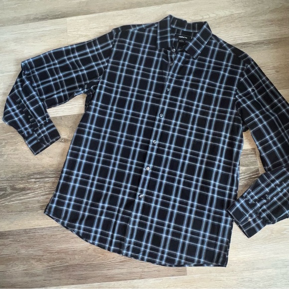 Claiborne check button down shirt - Picture 7 of 9